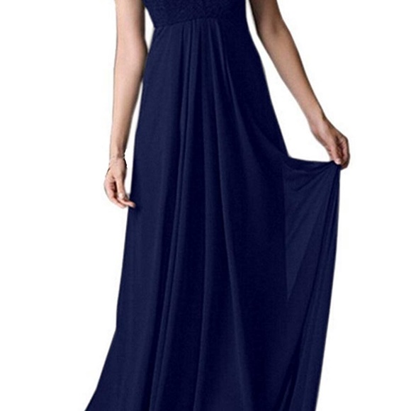 Dress - Picture 5 of 7